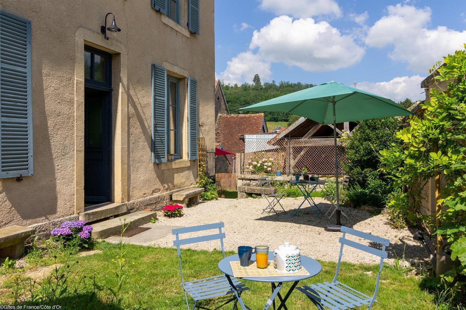 Le Presbytere De Darcey Exterior photo